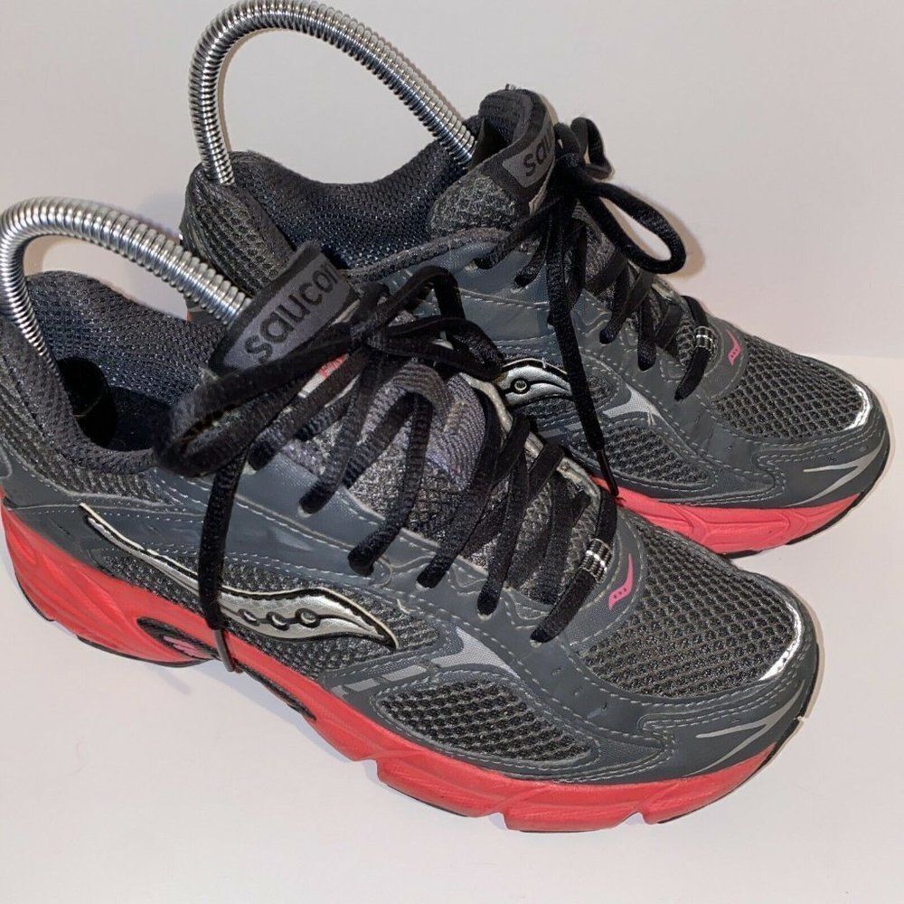 Saucony Prestige Women’s Running Shoe Grey & Pink - Picture 2 of 6